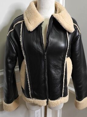 Time and Tru Women's and Women's Plus Bonded Faux Shearling Bomber Jacket